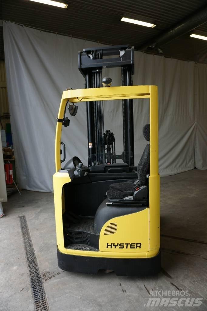 Hyster R1.4 Viličari sa pomičnim stupom