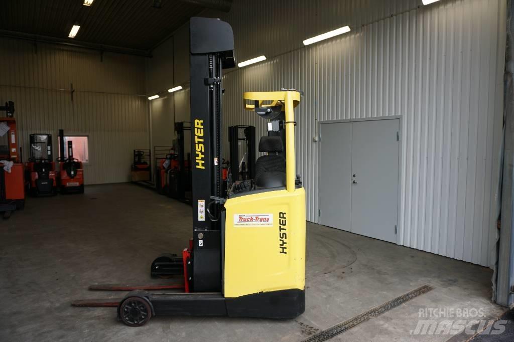 Hyster R1.4 Viličari sa pomičnim stupom