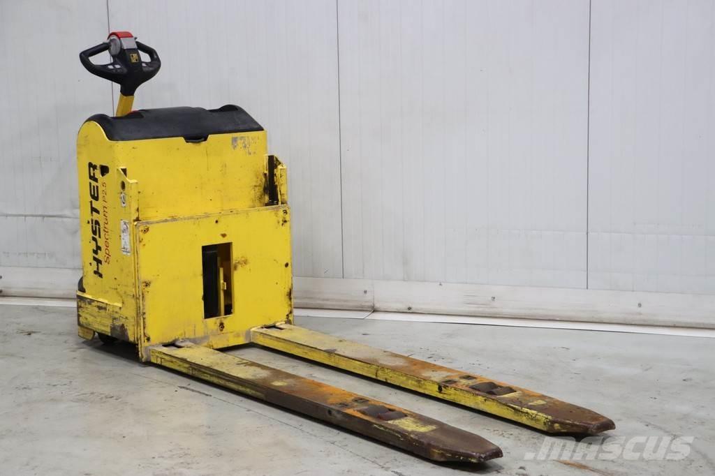 Hyster P2.5 Nisko podizni električni viličar
