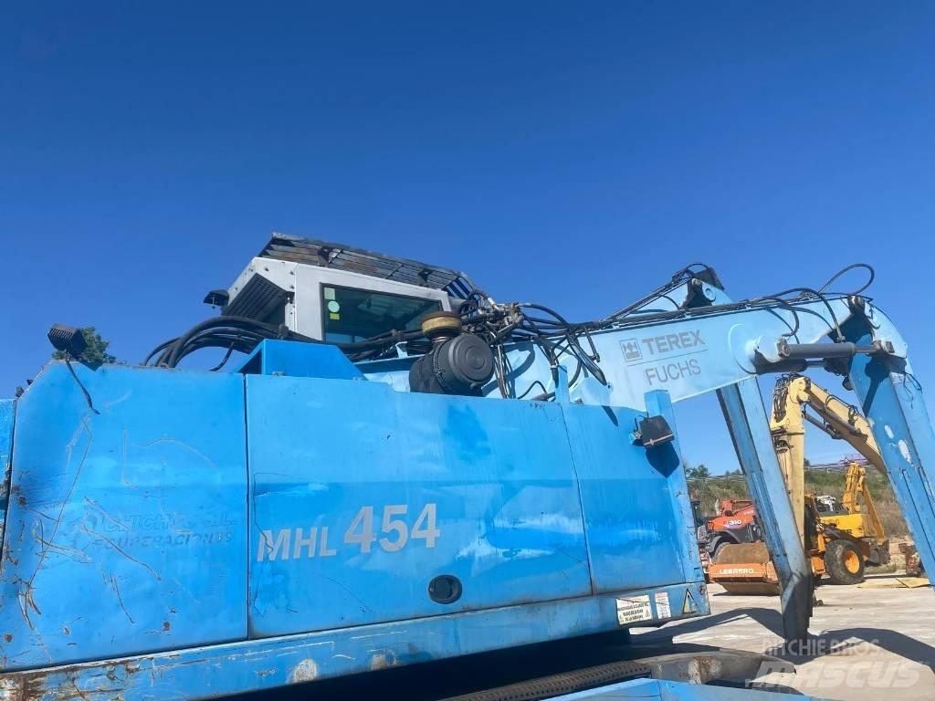 Fuchs MHL 454 Bageri za manipuliranje materijalom / otpadom