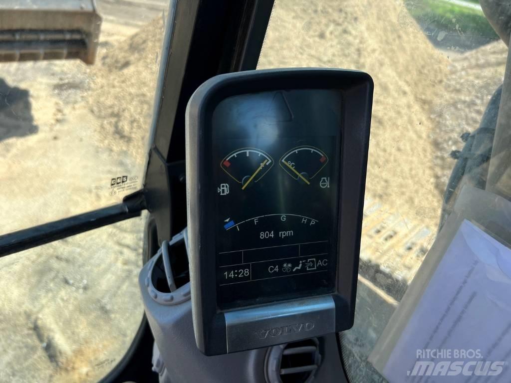 Volvo EC 300 D L Bageri gusjeničari