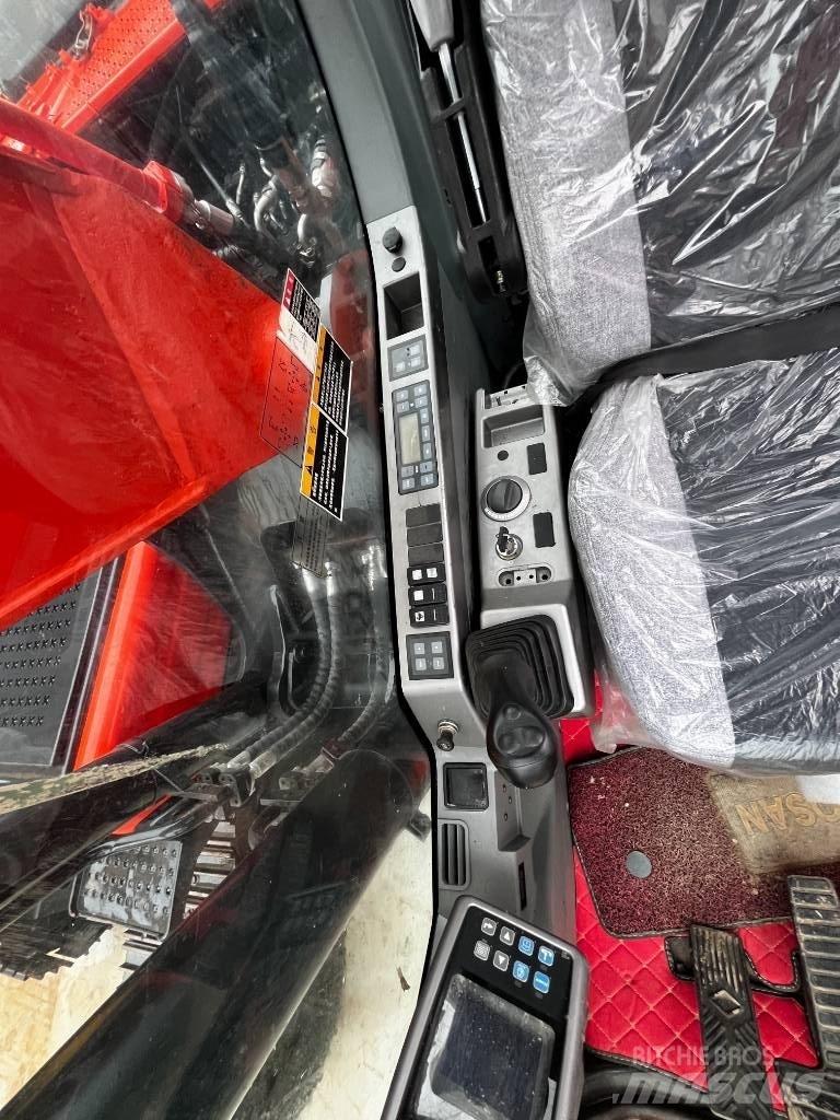 Doosan DX 225 LC-9 Bageri gusjeničari