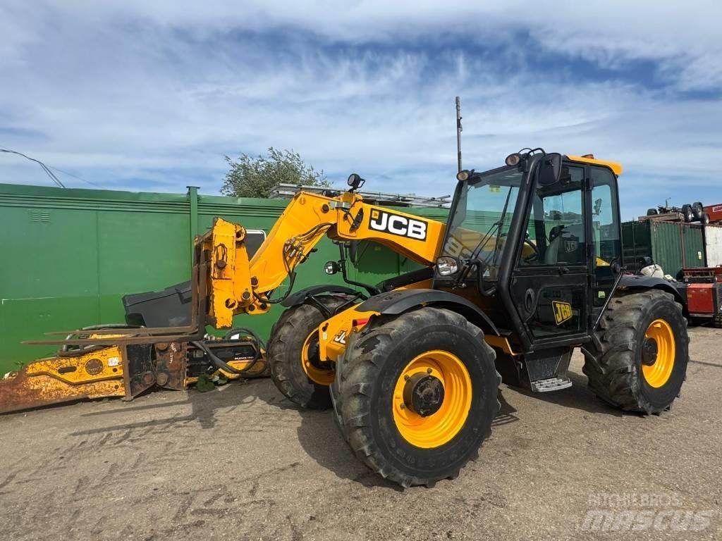 JCB 526-56 Agri Poljoprivredni teleskopski utovarivači