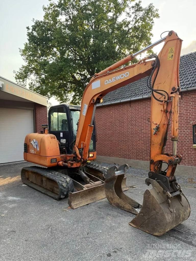 Daewoo 55-V Mini bageri <7t