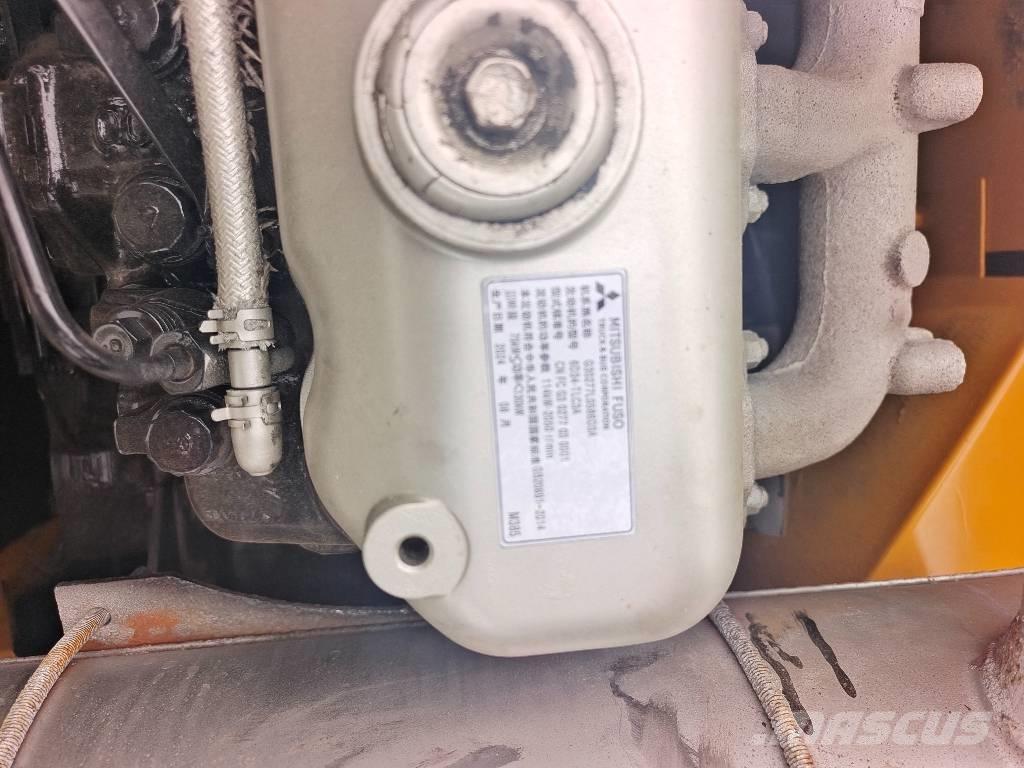 Sany SY 215 C Bageri gusjeničari