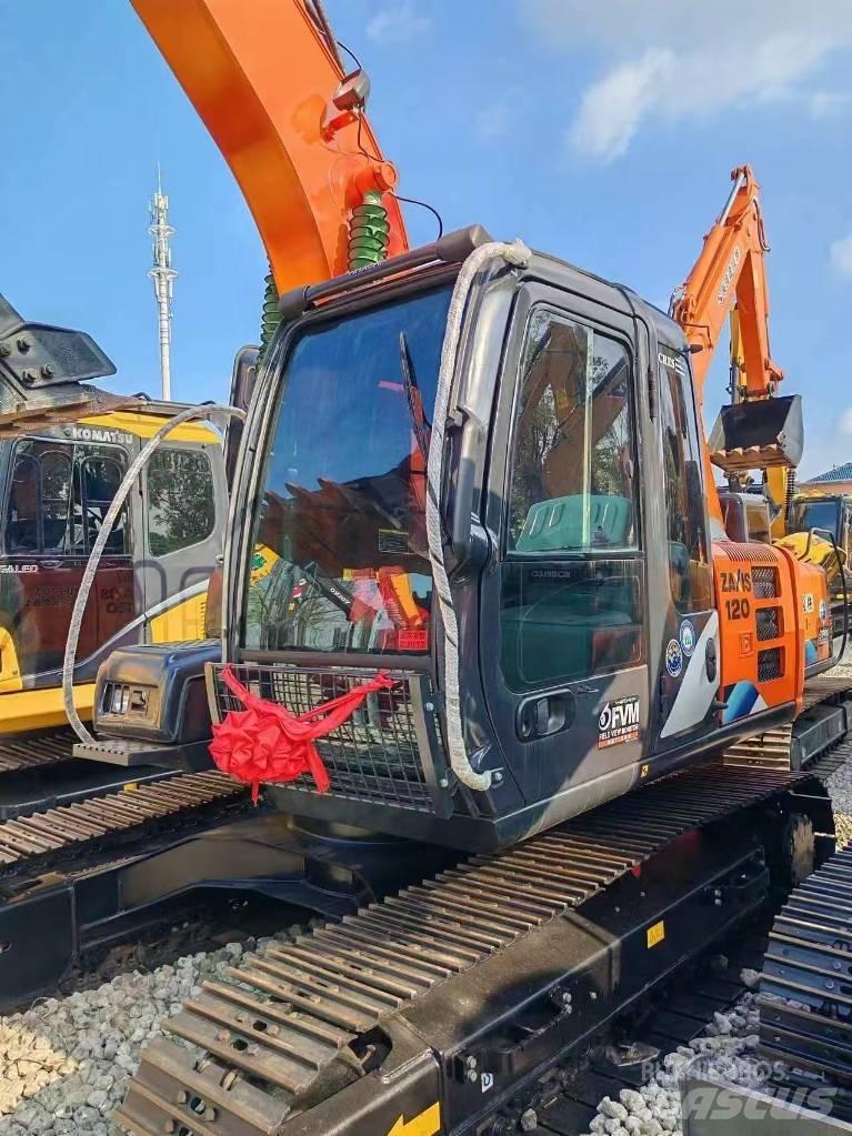 Hitachi ZX 120 Bageri gusjeničari