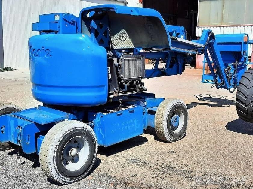 Genie Z 45/25 J Zglobne podizne platforme