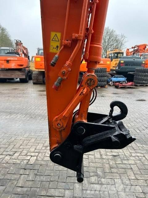 Hitachi ZX140W-5B Bageri na kotačima