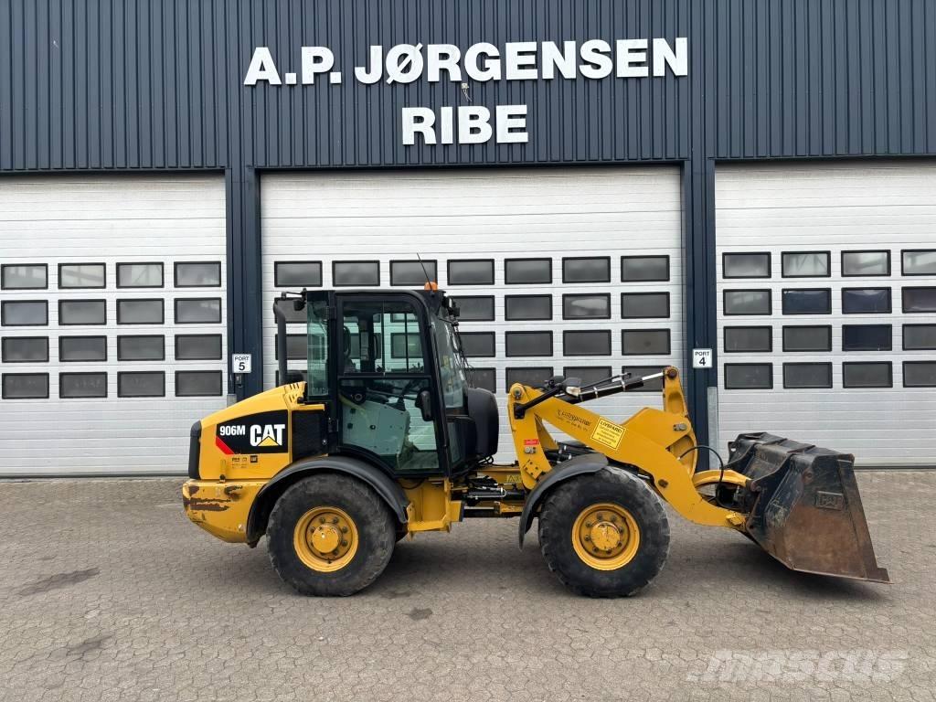 CAT 906 M Utovarivači na kotačima