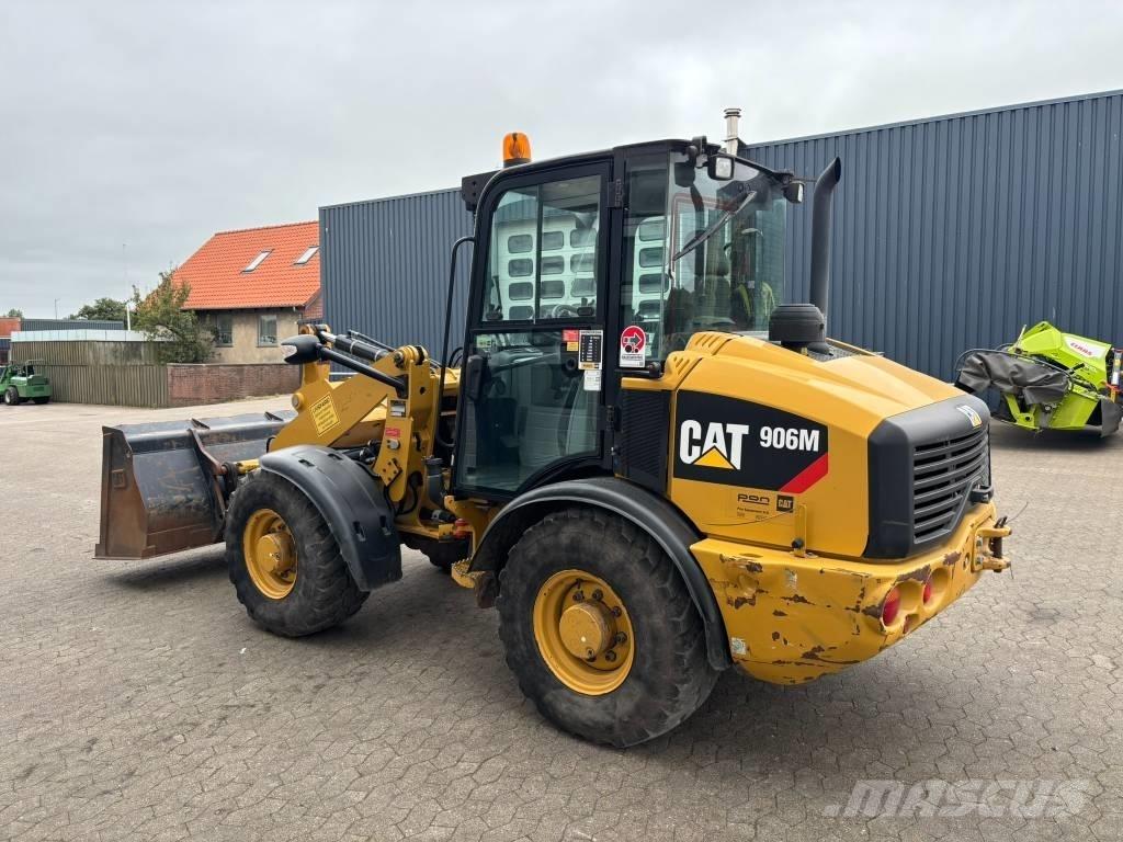 CAT 906 M Utovarivači na kotačima