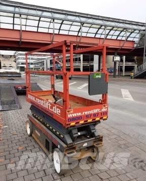 SkyJack SJ III 3220 Škaraste platforme