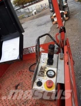 SkyJack SJ III 3220 Škaraste platforme