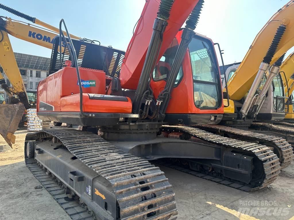 Doosan DX 300LC-9C Bageri gusjeničari
