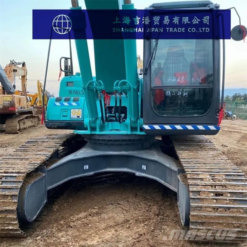 Kobelco 210 Bageri gusjeničari