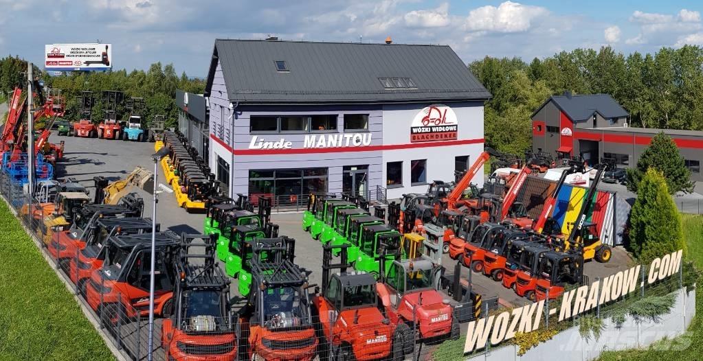 Manitou 200 ATJ Teleskopske samohodne platforme