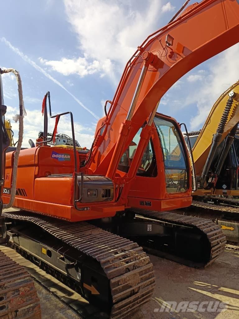 Doosan DX 150LC Bageri gusjeničari