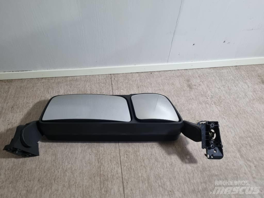 Mercedes-Benz MP4 Šasije I ovjese