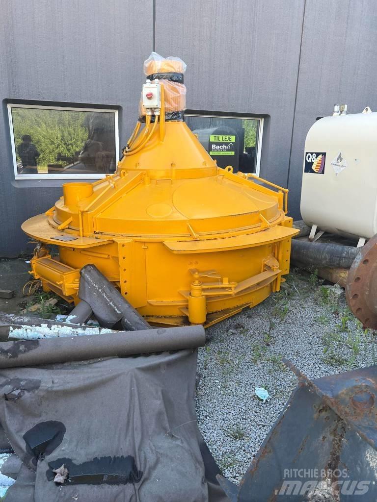  Ukendt ukendt Betonski/ žbukarski mikseri