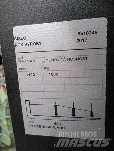 Toyota OSE 100W Niskopodizni komisioni viličar