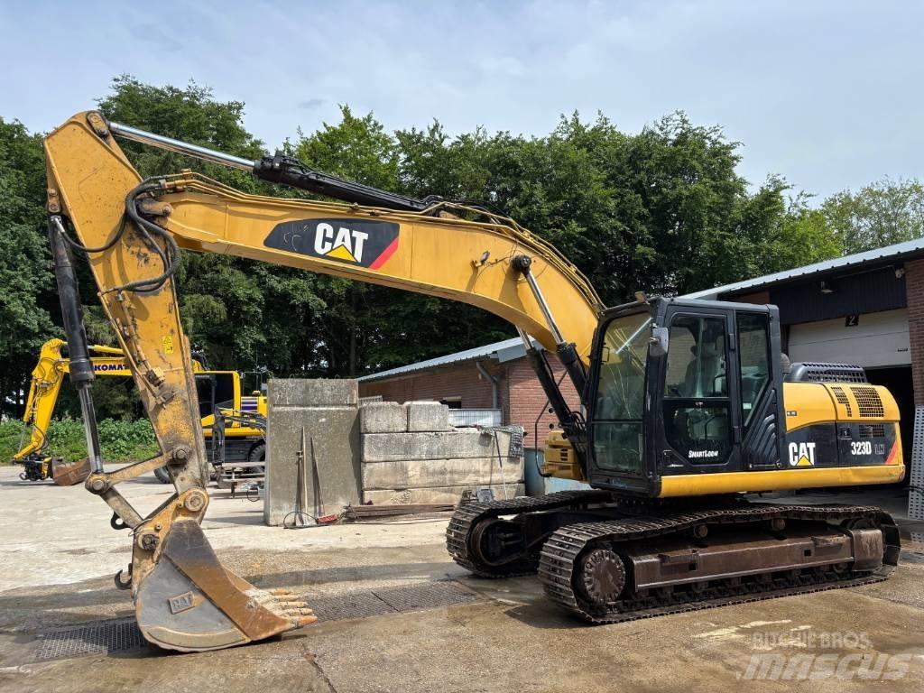 CAT 323 D LN Bageri gusjeničari