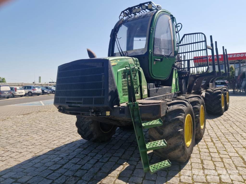 John Deere 1010 E Forvarderi