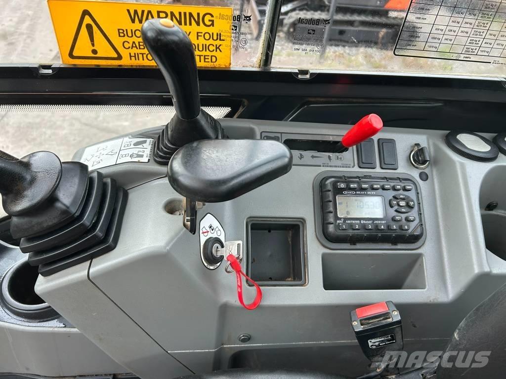 Doosan DX 27 Z Mini bageri <7t