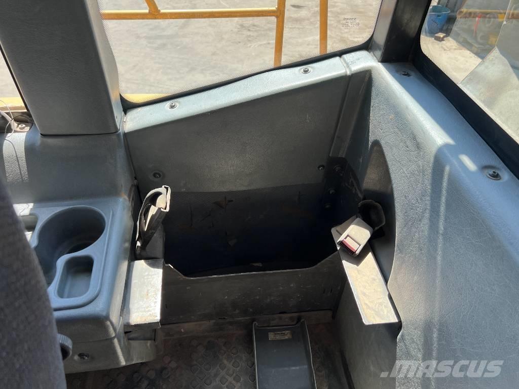 Volvo A40D Zglobni demperi