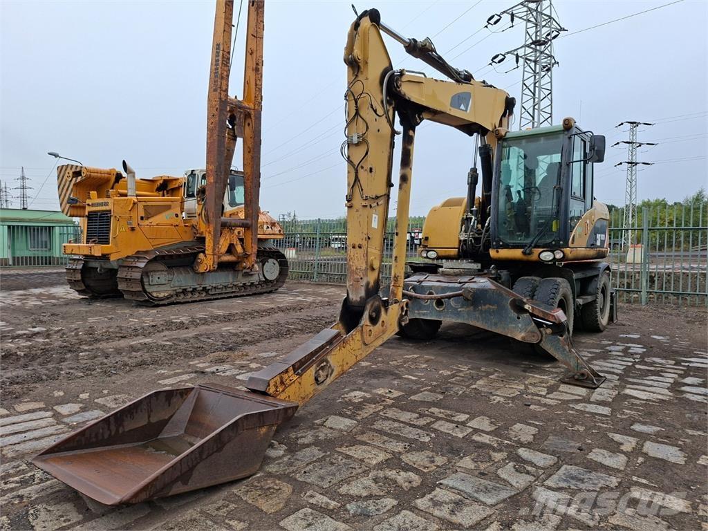 CAT M313D 4X4 Građevinarstvo – ostalo