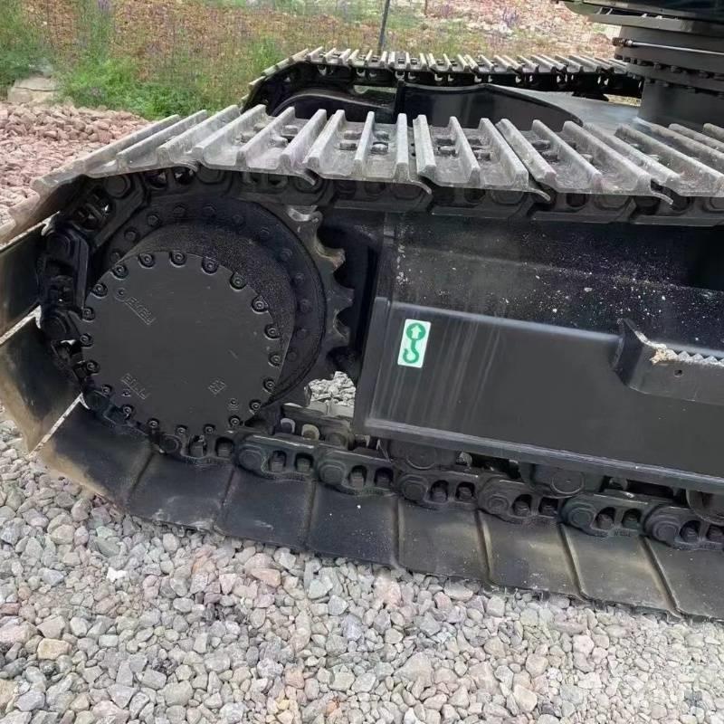 Sany SY 215 Bageri gusjeničari