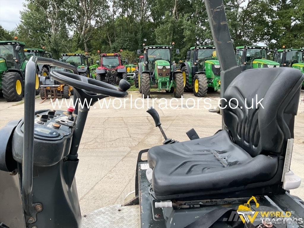 Bomag BW 120 AD-4 Valjci sa dvojnim bubnjem