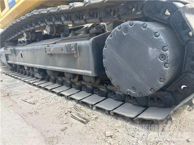 Komatsu PC 450-8 Bageri gusjeničari