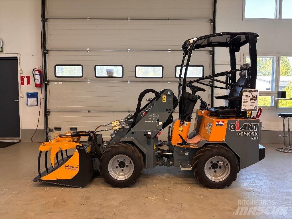 GiANT G 1200 TELE Višenamjenski utovarivači