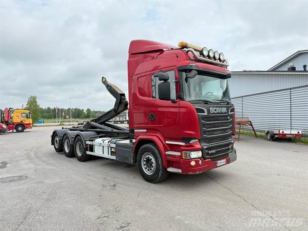 Scania R730 8x4 Rol kiper kamioni s kukama za dizanje