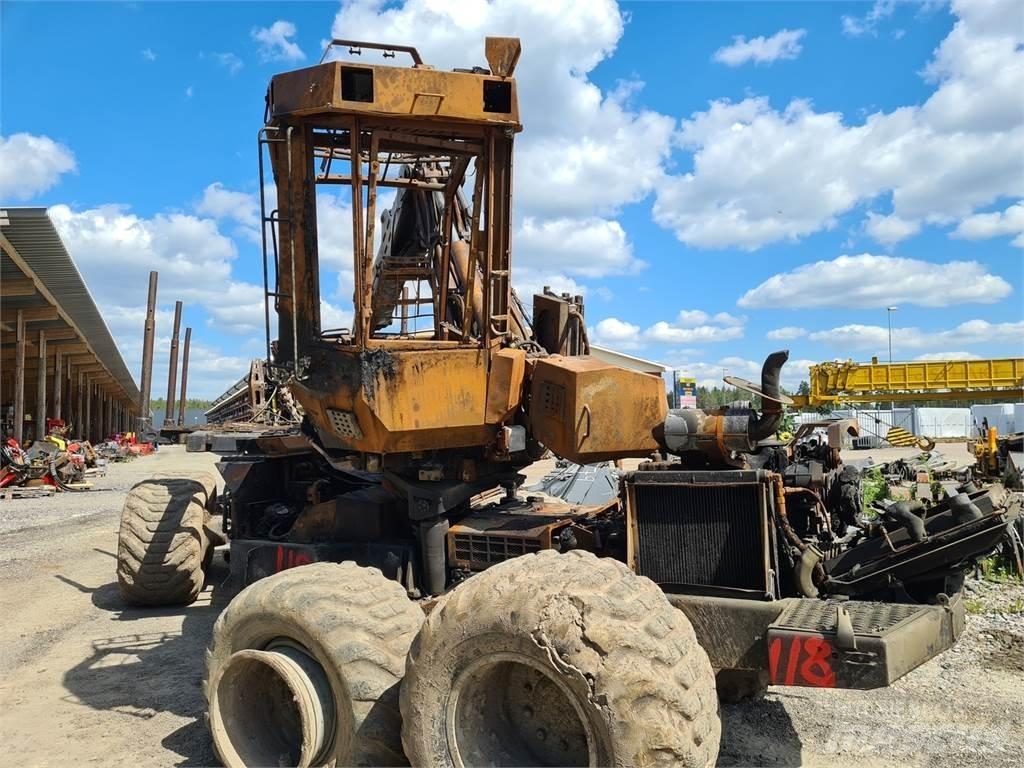 Valmet 801 combi Harversteri