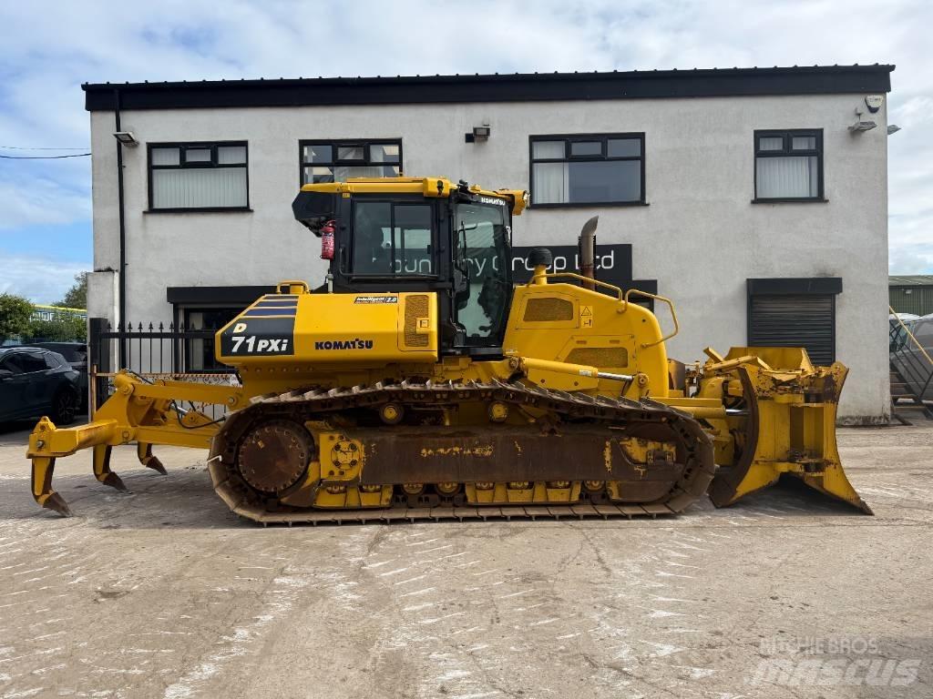 Komatsu D 71P Xi-24 Buldožeri gusjeničari