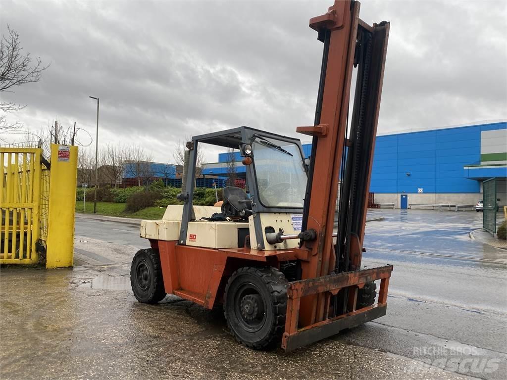 Nissan BF05H50U Dizelski viličari