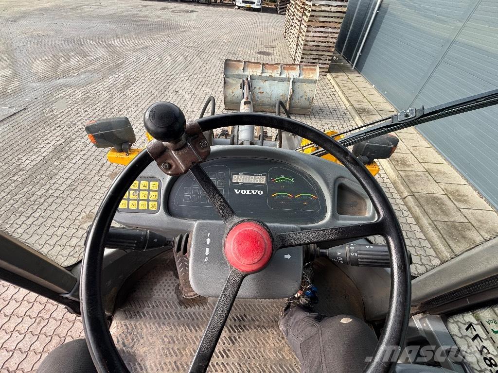 Volvo L 30 Utovarivači na kotačima