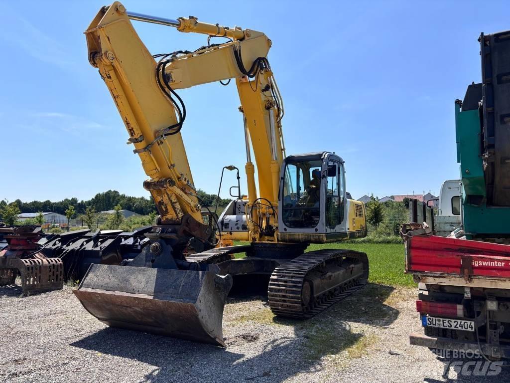 New Holland E 305 Bageri gusjeničari