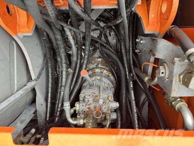 Hitachi ZX 130 W Bageri na kotačima