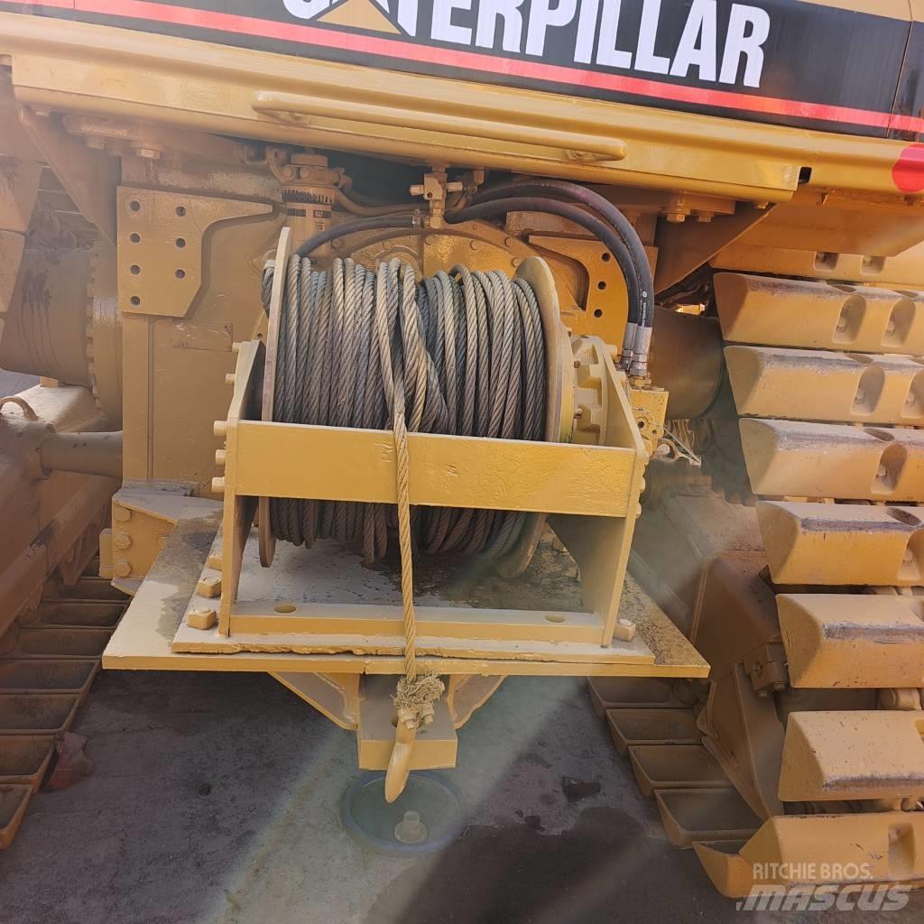 CAT D 7 R Buldožeri gusjeničari