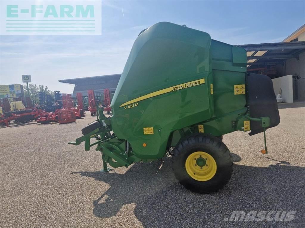 John Deere V451M Balirke za kockaste bale