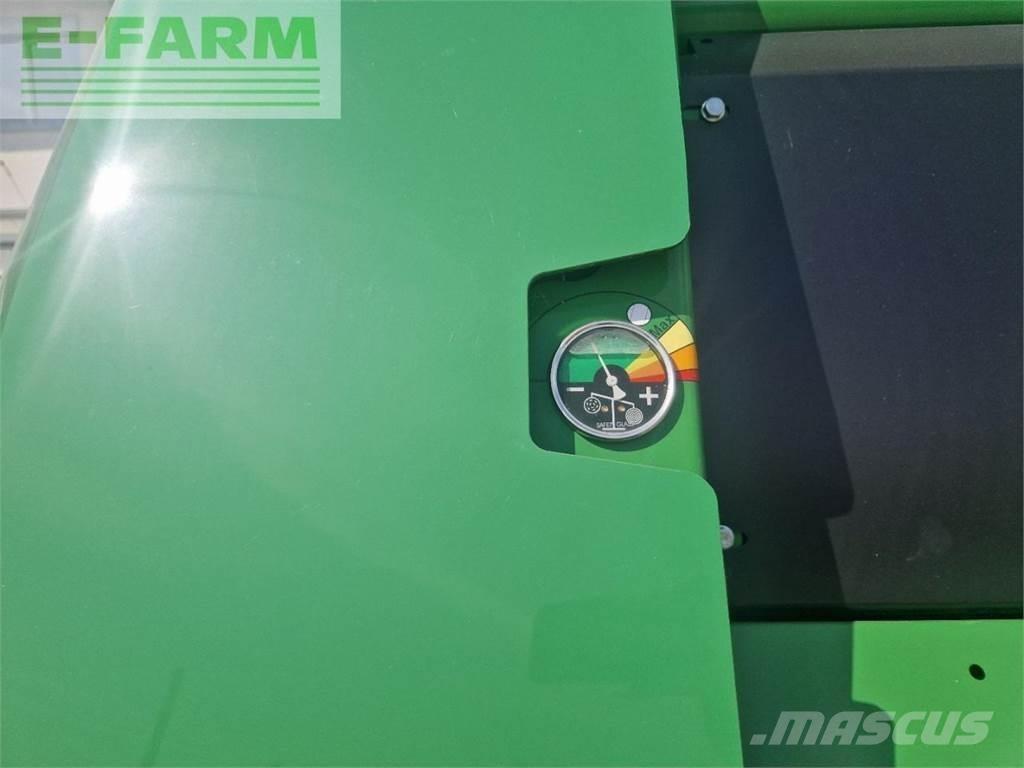 John Deere V451M Balirke za kockaste bale