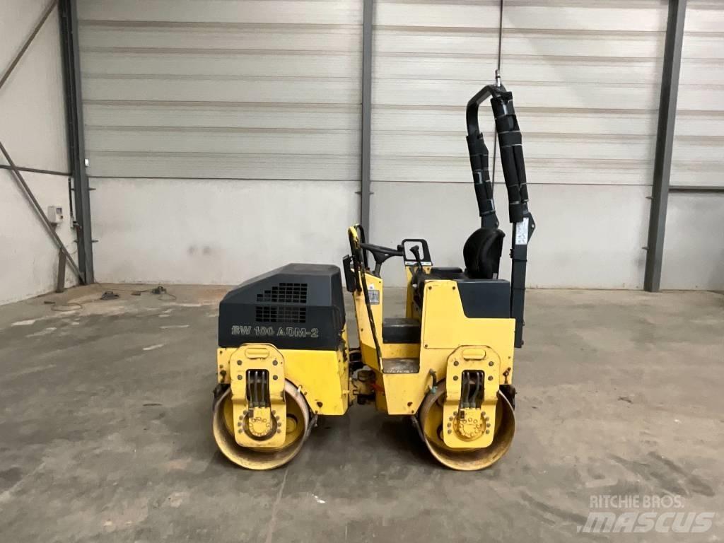 Bomag BW 100 AD M-2 Valjci sa dvojnim bubnjem