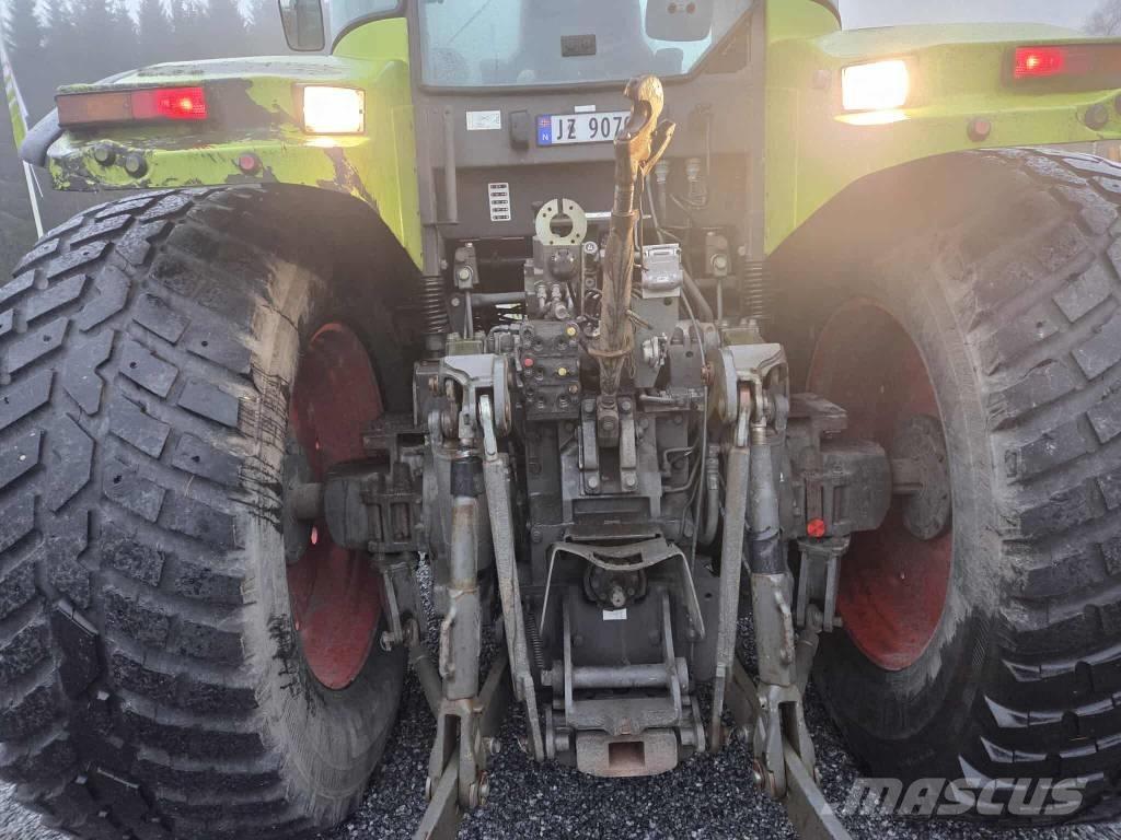 CLAAS Atles 946 RZ Traktori