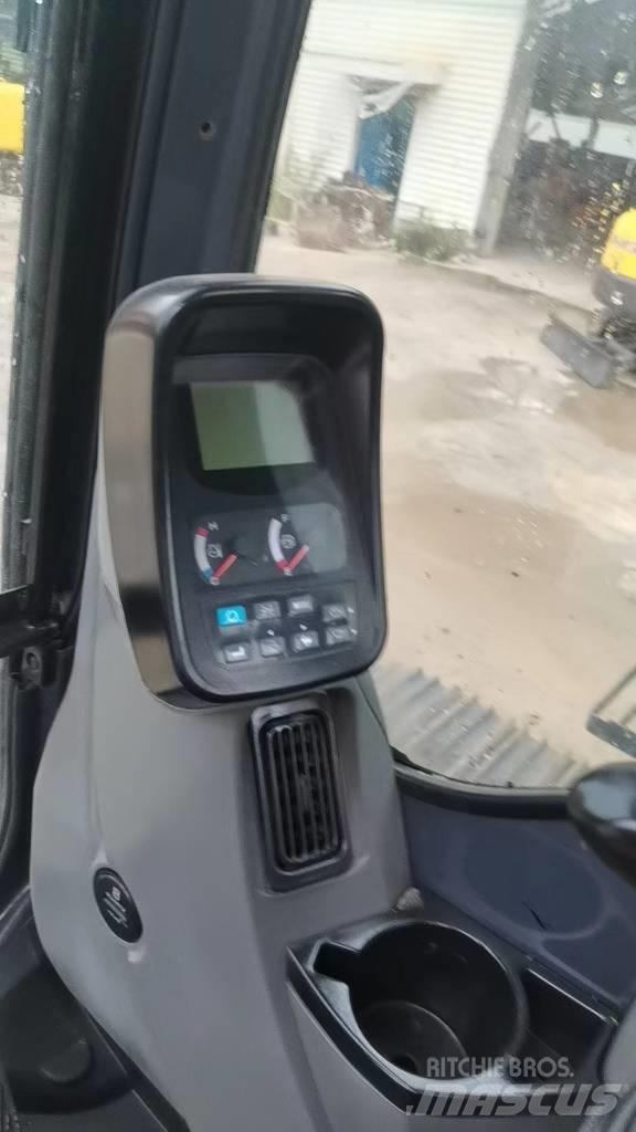 Kobelco 140-8 Bageri gusjeničari
