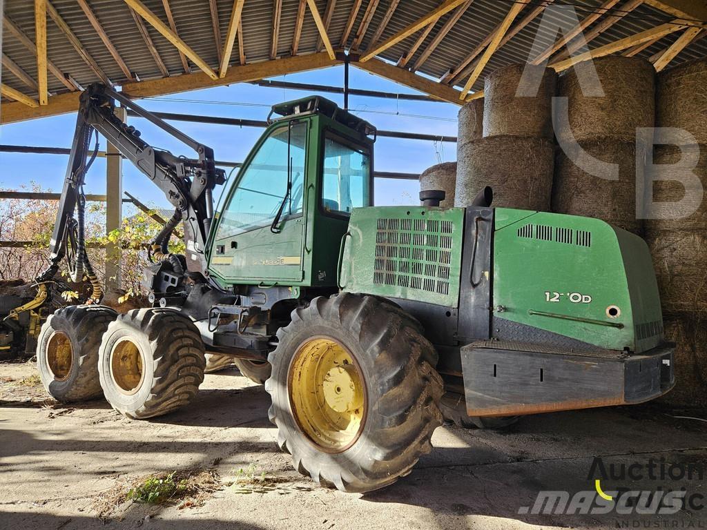 John Deere 1270 D Harversteri
