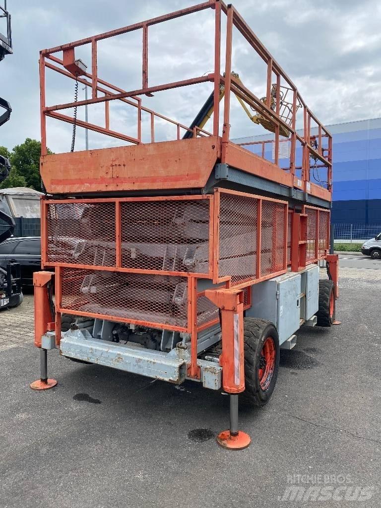 SkyJack SJ 9250 RT Škaraste platforme