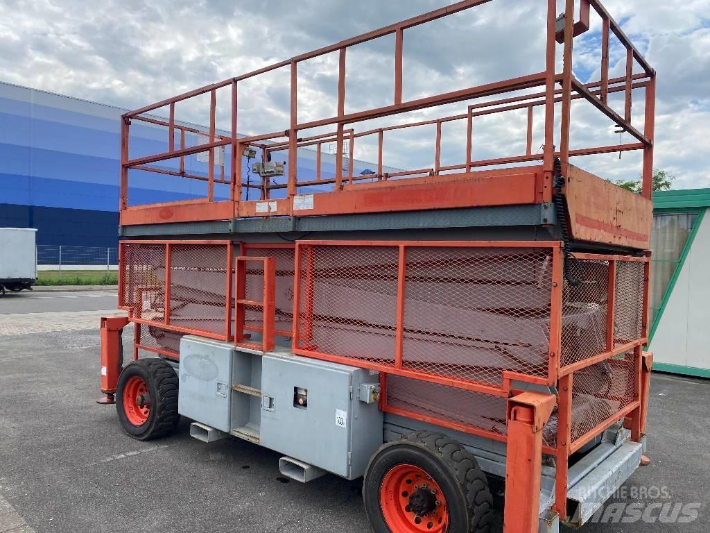 SkyJack SJ 9250 RT Škaraste platforme