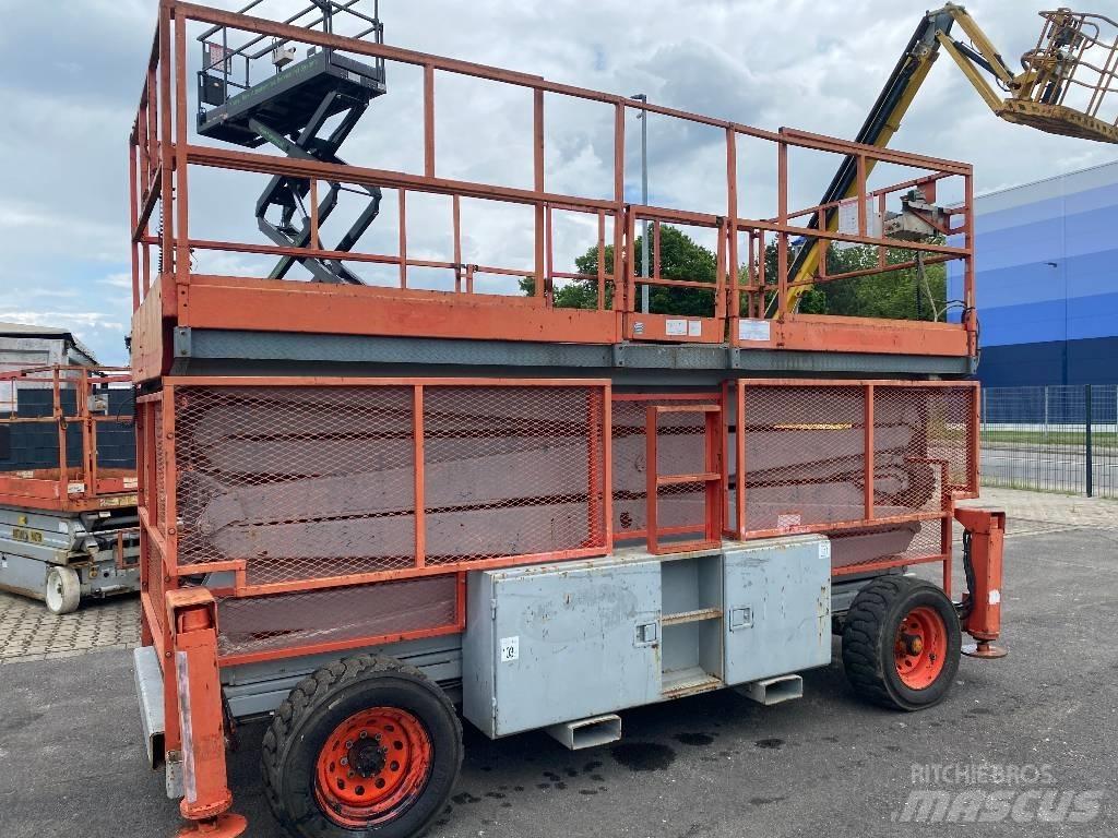 SkyJack SJ 9250 RT Škaraste platforme
