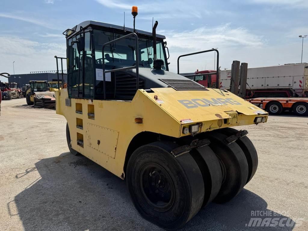 Bomag BW 24 R Gumeni valjci na kotačima
